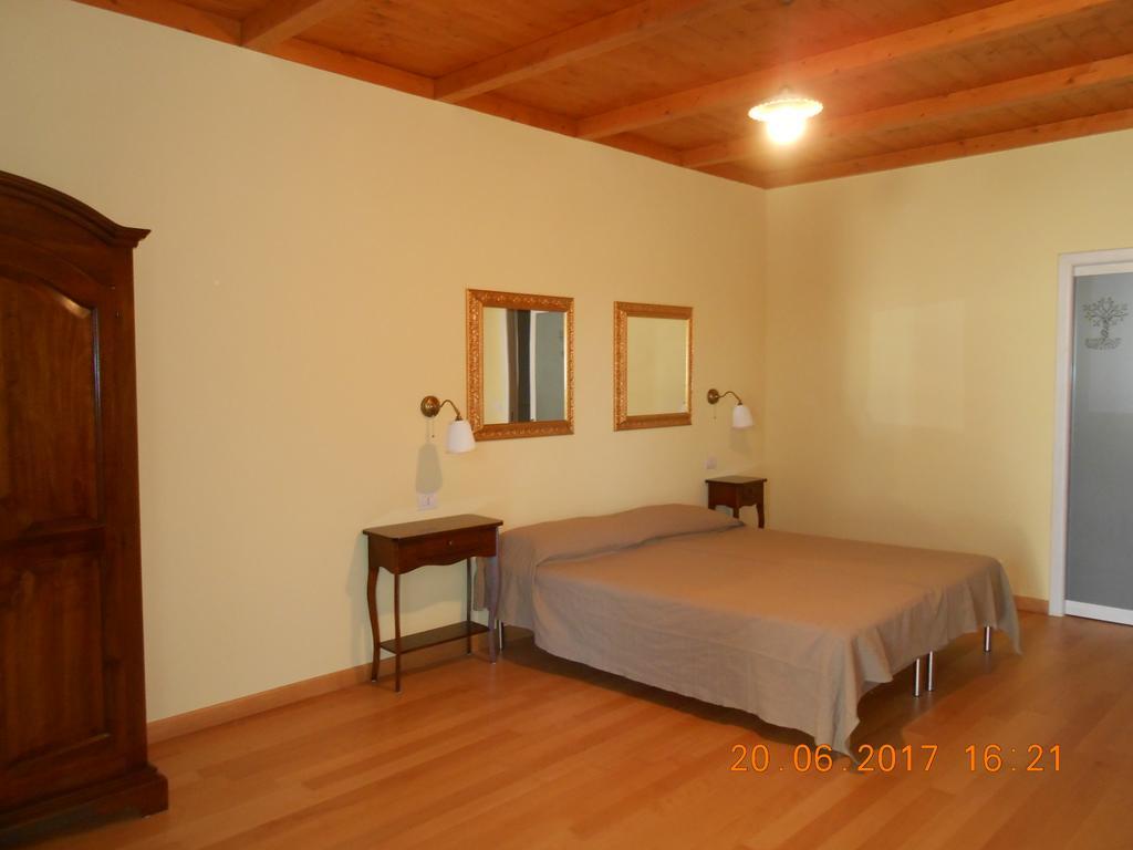 Agriturismo Armienti Villa Toritto Exterior photo
