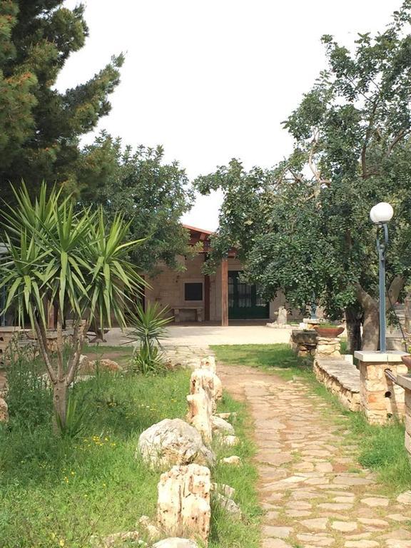 Agriturismo Armienti Villa Toritto Exterior photo